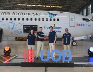 UOB Indonesia dan Garuda Indonesia Luncurkan Livery Eksklusif Tampilkan Garuda Indonesia UOB Card