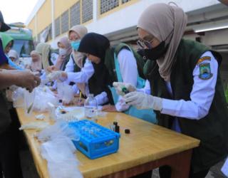 Pemkot Tangerang Perketat Pengawasan Pangan Jelang Lebaran, 200 Sampel Diuji di Pasar Anyar