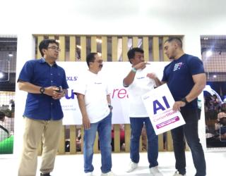 Genap Setahun, XLSMART Kantongi Rp42,5 Triliun dan Siapkan 1.000 Lapangan Kerja