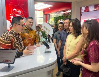 thumbnail CIMB Niaga Hadirkan Konsep Hybrid Banking di Bandung, Ini Fasilitasnya