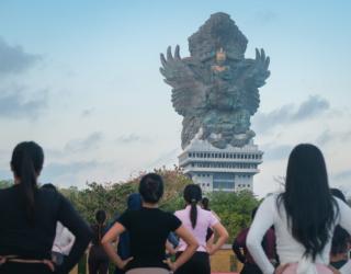 thumbnail GWK Bali Siapkan Sunset Yoga September 2026, Wellness Jadi Pengalaman Baru Wisatawan