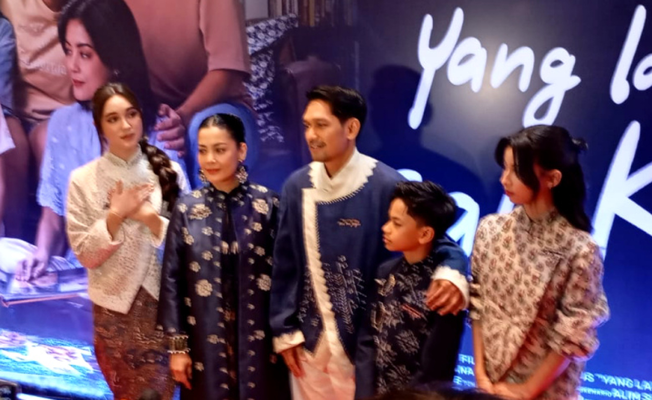 Lifestyle Lulu Tobing Tampil Emosional di Film Yang Lain Boleh Hilang Asal Kau Jangan