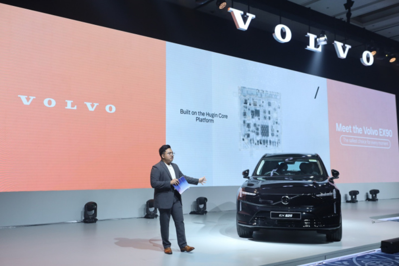 Chief Executive Officer Volvo Car Indonesia, Koji Horii, menyebut EX90 sebagai representasi arah masa depan industri otomotif.