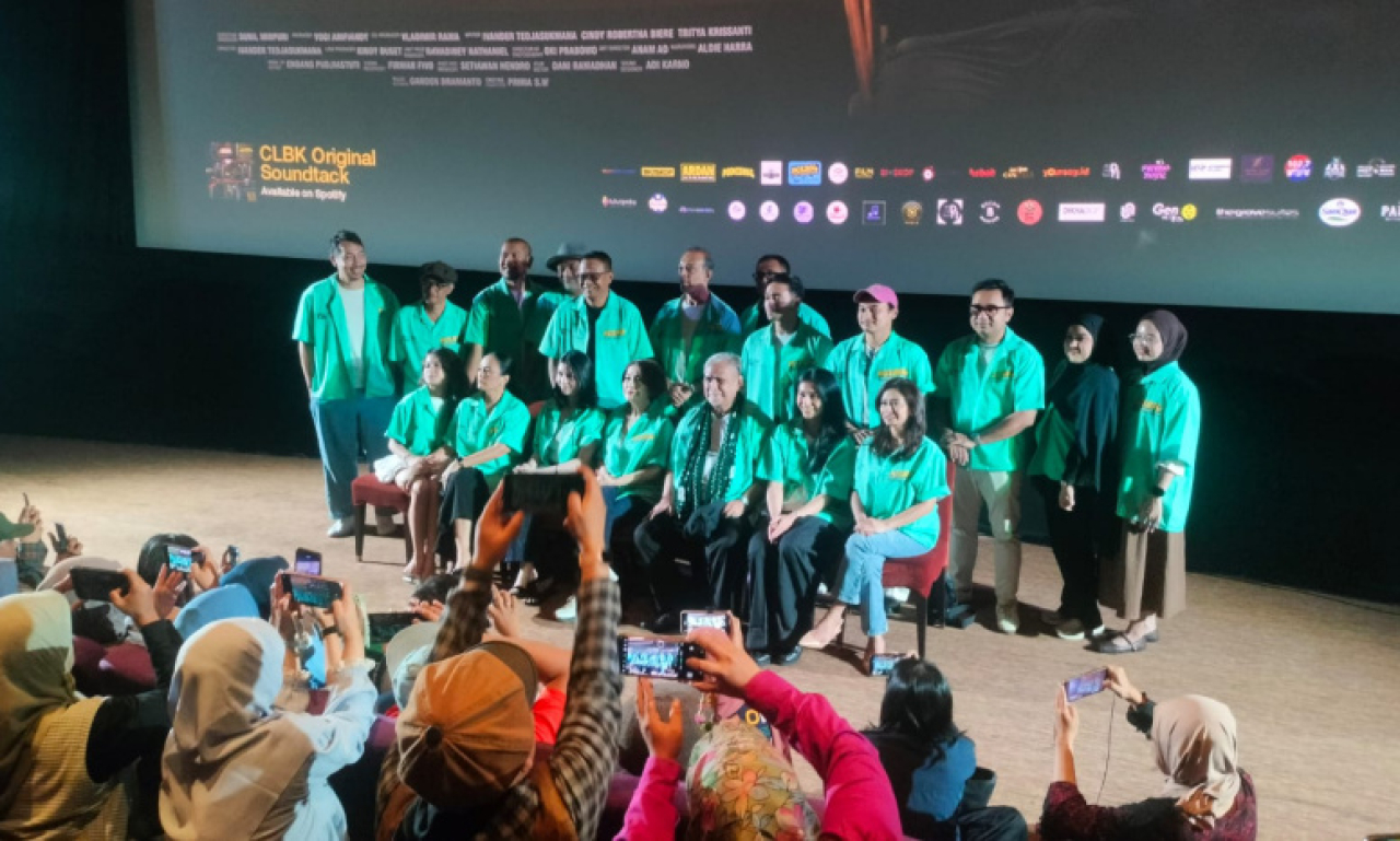 Film CLBK: Cinta Lama Babak Kedua yang Penuh Nostalgia dan Luka