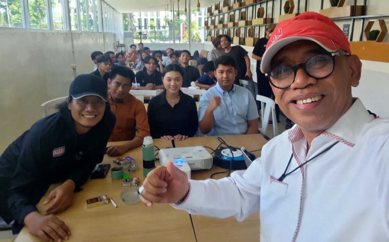 GMNI Surabaya dan RLD menggelar pelatihan jurnalistik untuk memperkuat literasi digital dan kemampuan verifikasi informasi mahasiswa. Foto/RLD