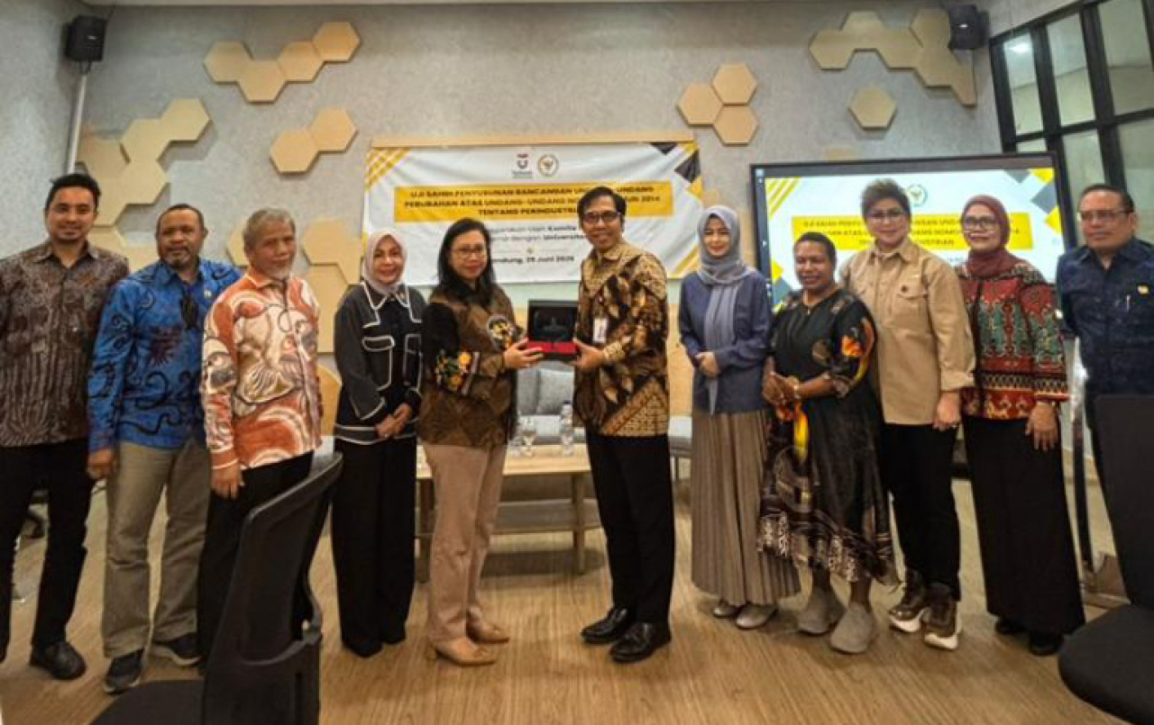 AI dan Keamanan Siber Jadi Fokus Baru dalam Regulasi Industri Nasional