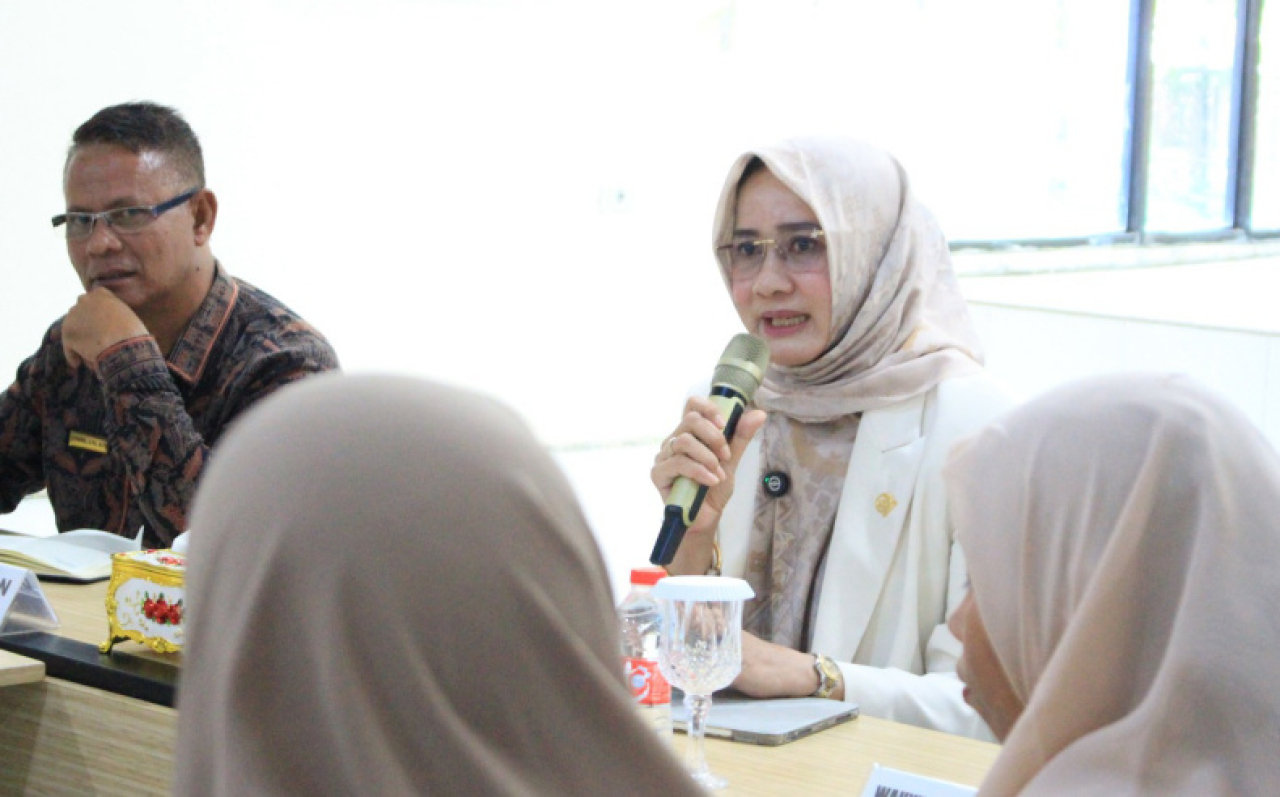 Anggota DPD RI asal Aceh, Darwati A. Gani, menyoroti perlunya regulasi pendidikan inklusif.