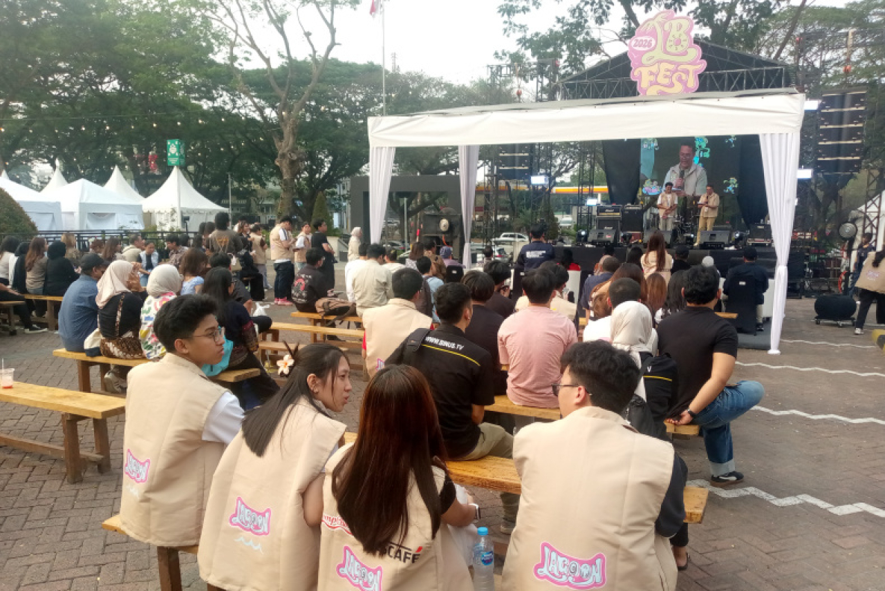 Melalui LBFest, BINUS Business School menerapkan konsep experiential learning, yakni pembelajaran melalui pengalaman langsung.